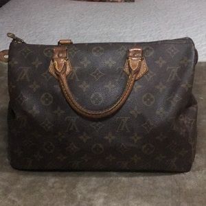 Louis Vuitton Monogram Speedy 30